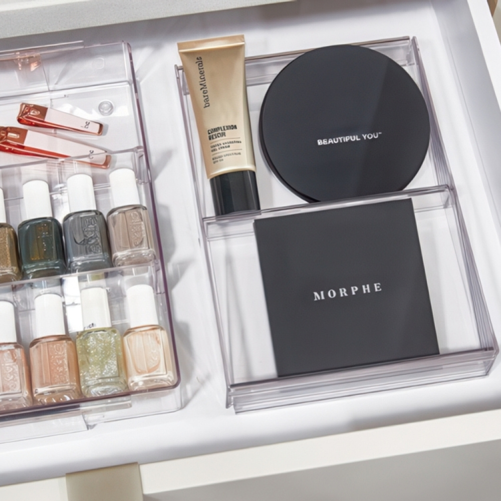 Skrå skuffeindsats til makeup, The Home Edit i gruppen Opbevaring / Badeværelsesopbevaring / Makeupopbevaring hos SmartaSaker.se (42651)