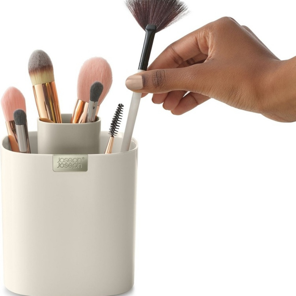 Makeup-holder til pensler, Joseph Joseph i gruppen Opbevaring / Badeværelsesopbevaring / Makeupopbevaring hos SmartaSaker.se (42663)