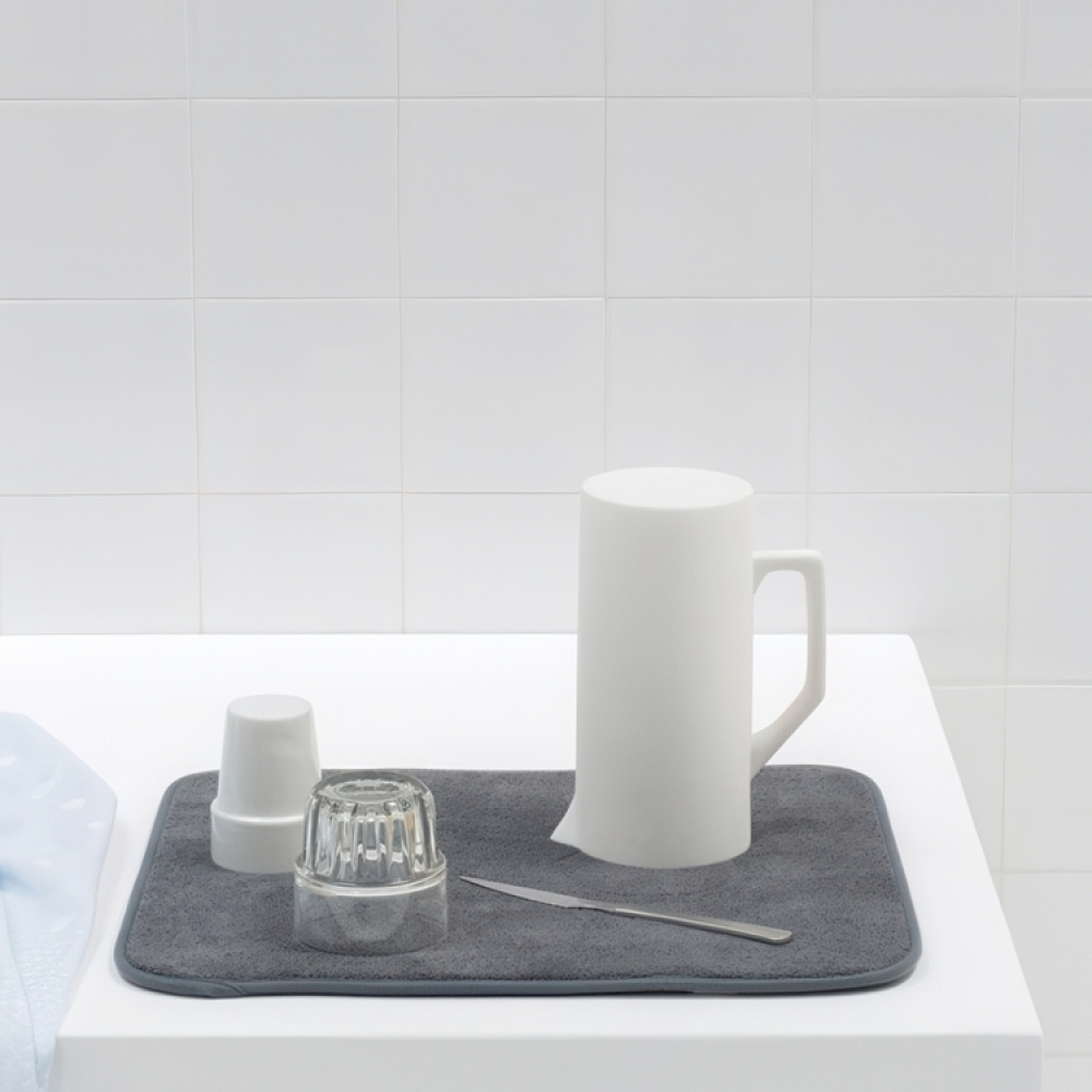 Opvaskemåtte i mikrofiber, Brabantia i gruppen Opbevaring hos SmartaSaker.se (42975)