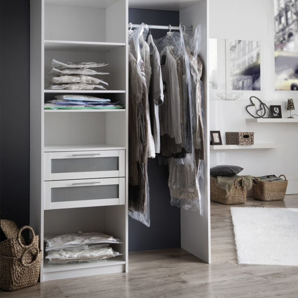 Kort vakuumpose med bøjle, 70x105 cm, Compactor i gruppen Opbevaring / Garderobeopbevaring / Vakuumlagring / Hængende vakuumposer hos SmartaSaker.se (43188)